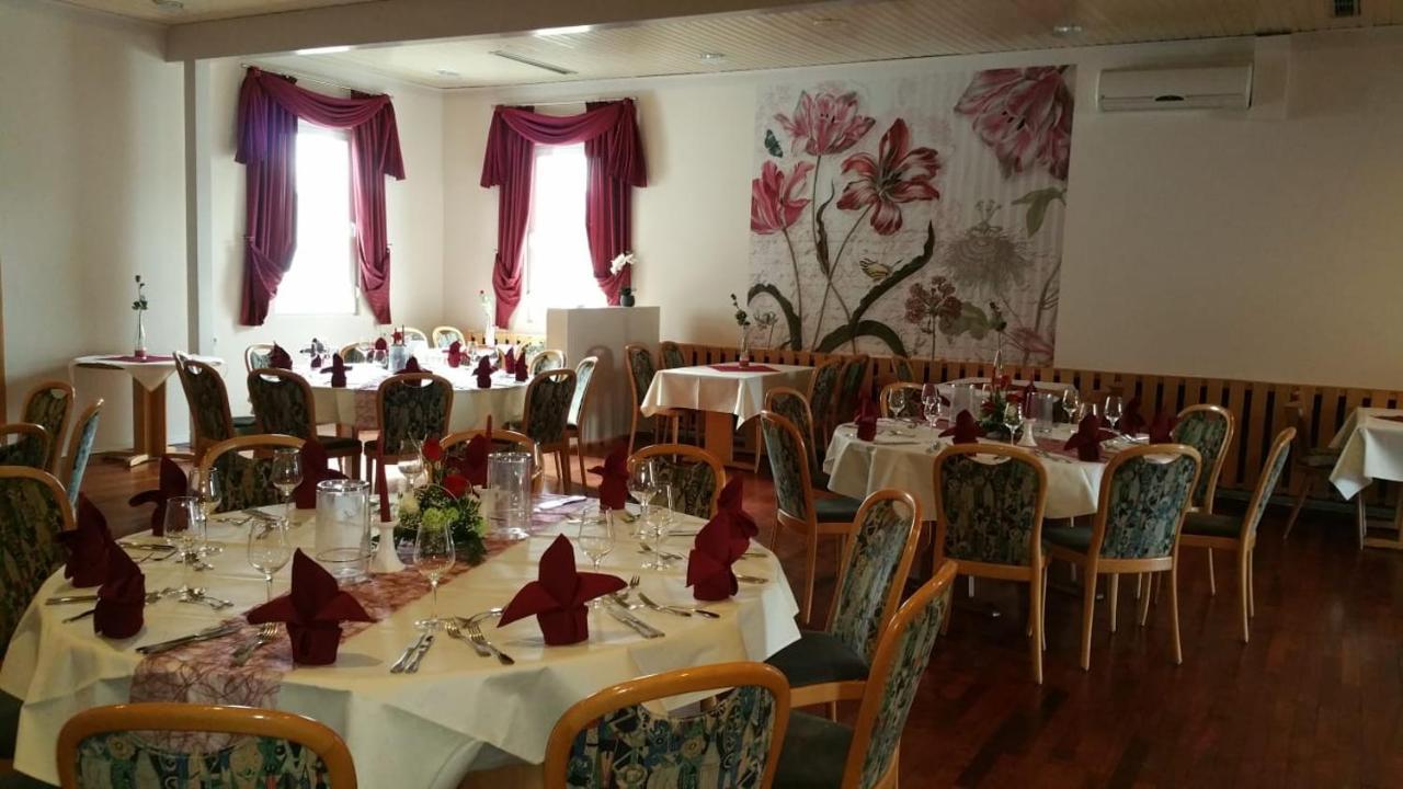 Hosser'S Hotel Restaurant Idar-Oberstein Exteriör bild